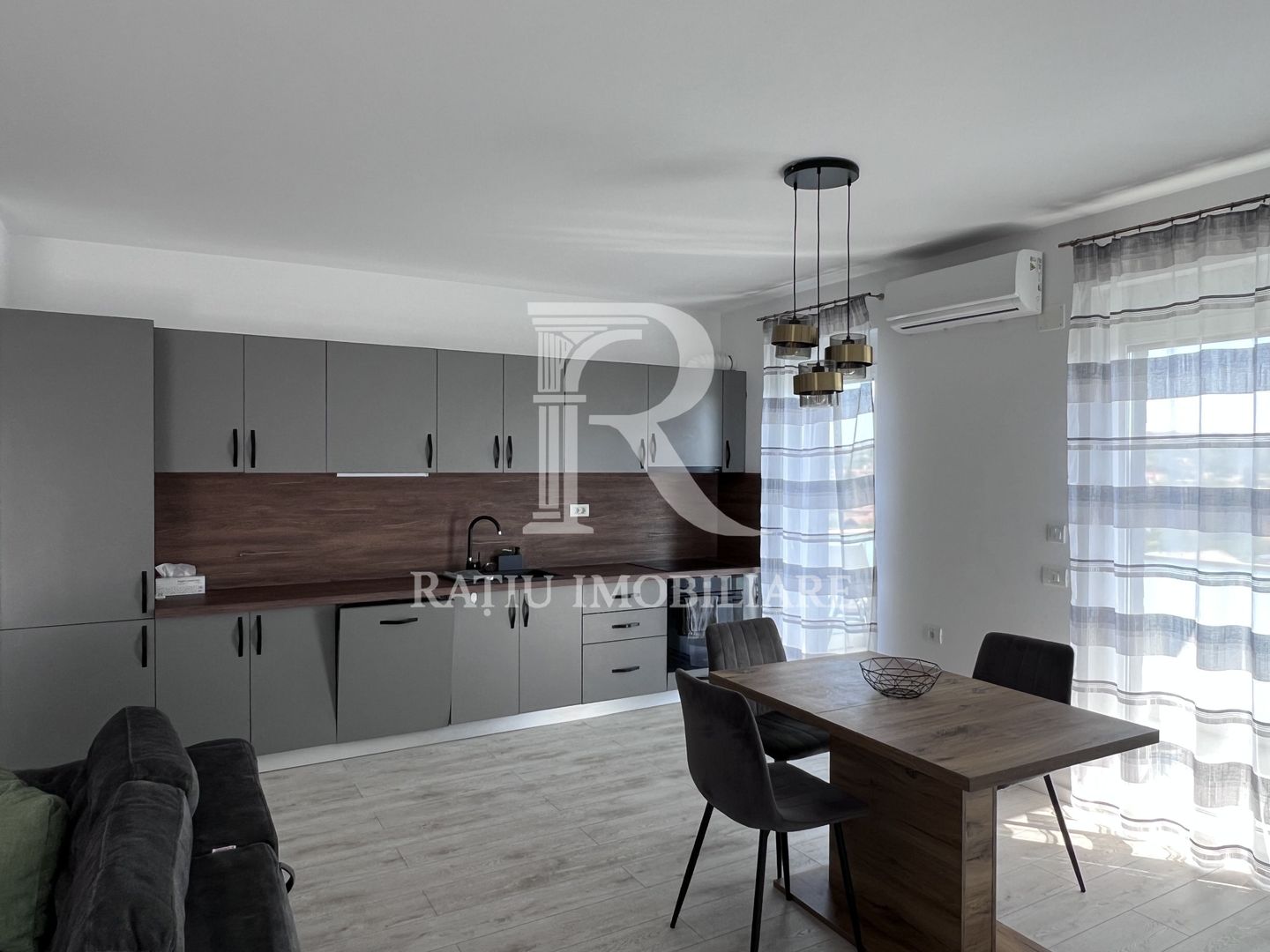 Apartament cu 2 camere | Parcare subterana | Grand Hill | Oradea - Poză 4