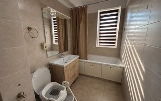 Apartament 2 camere de vanzare, decomandat, acces facil la metrou - Poză 8