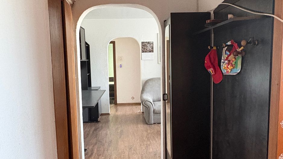 Apartament cu 3 camere - Centrala - Auchan Titan - Metrou 1 Decembrie - Poză 10
