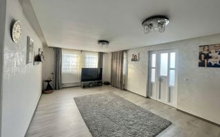 🏡 Casă modernă cu 15 ari teren | Zonă liniștită | Vicov de Sus - Poză 3