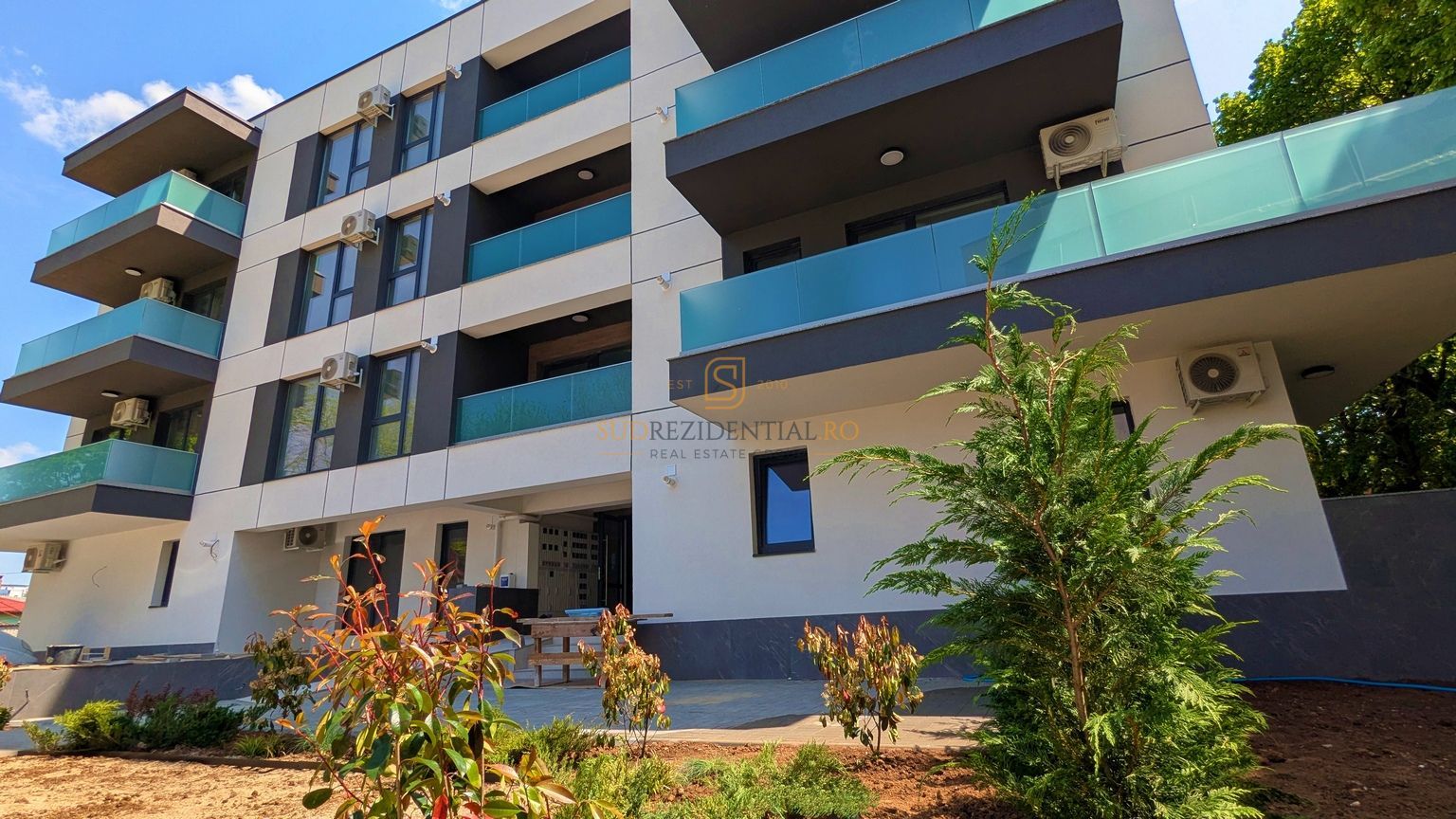 Apartament 2 camere de vanzare, terasa, curte privata,Eroii Revolutiei - Poză 6