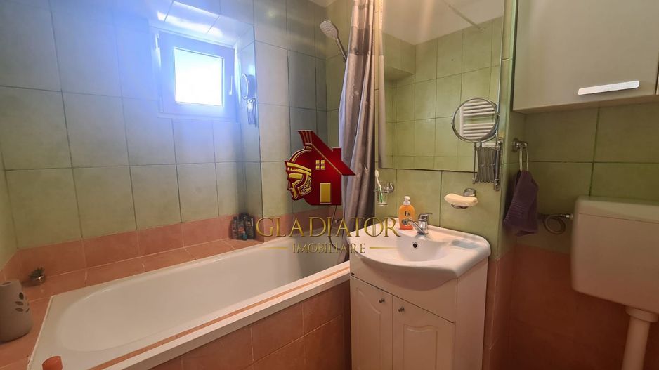 Alexandru cel Bun, bloc 1989, 3 camere, 80 mp, disponibil imediat - Poză 11