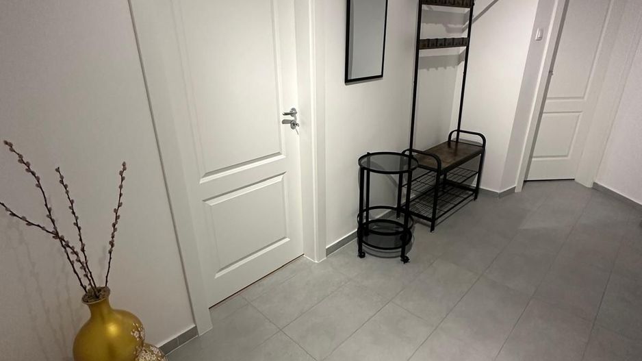 Închiriere Apartament 2 Camere, Zona Calea Moșilor - Poză 3