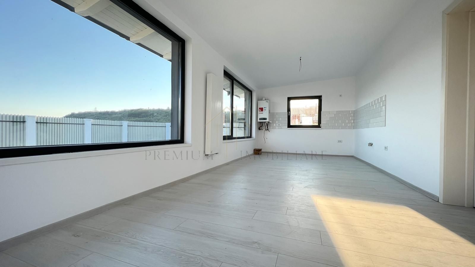 Casa Individuala de vanzare Onesti - Poză 8