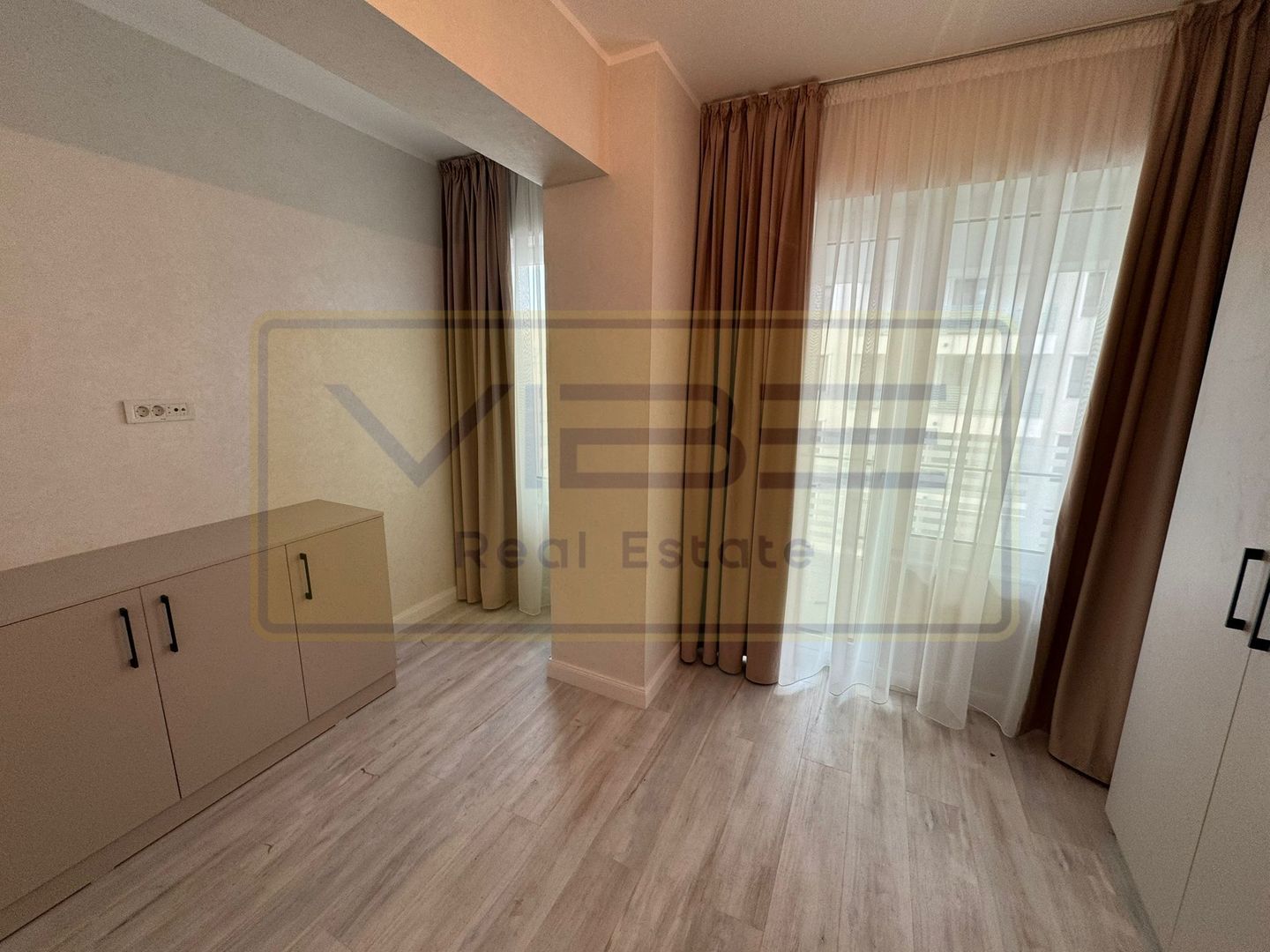 Apartament NOU 2 camere decomandat Royal Town - Poză 13