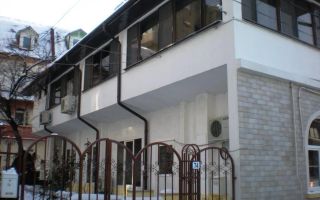 Apartament luxos spatios, centru,pet friendly, echipat + loc parcare - Poză 1