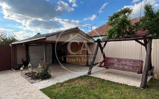 Casa de închiriat cu 4 camere în Cartierul Tineretului, Oradea - Poză 2
