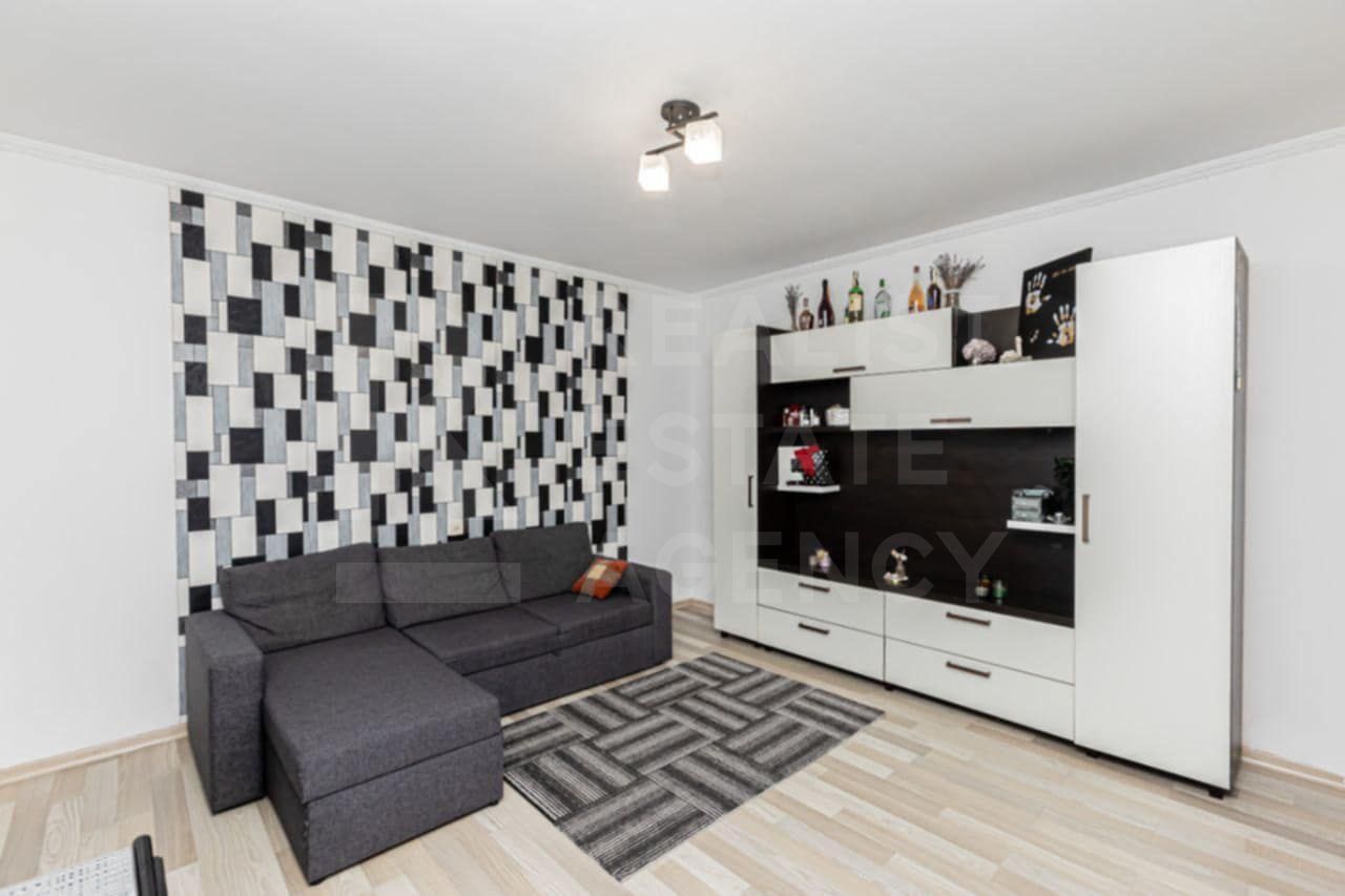 Vânzare, apartament, 2 camere, strada Grenoble, Botanica - Poză 1