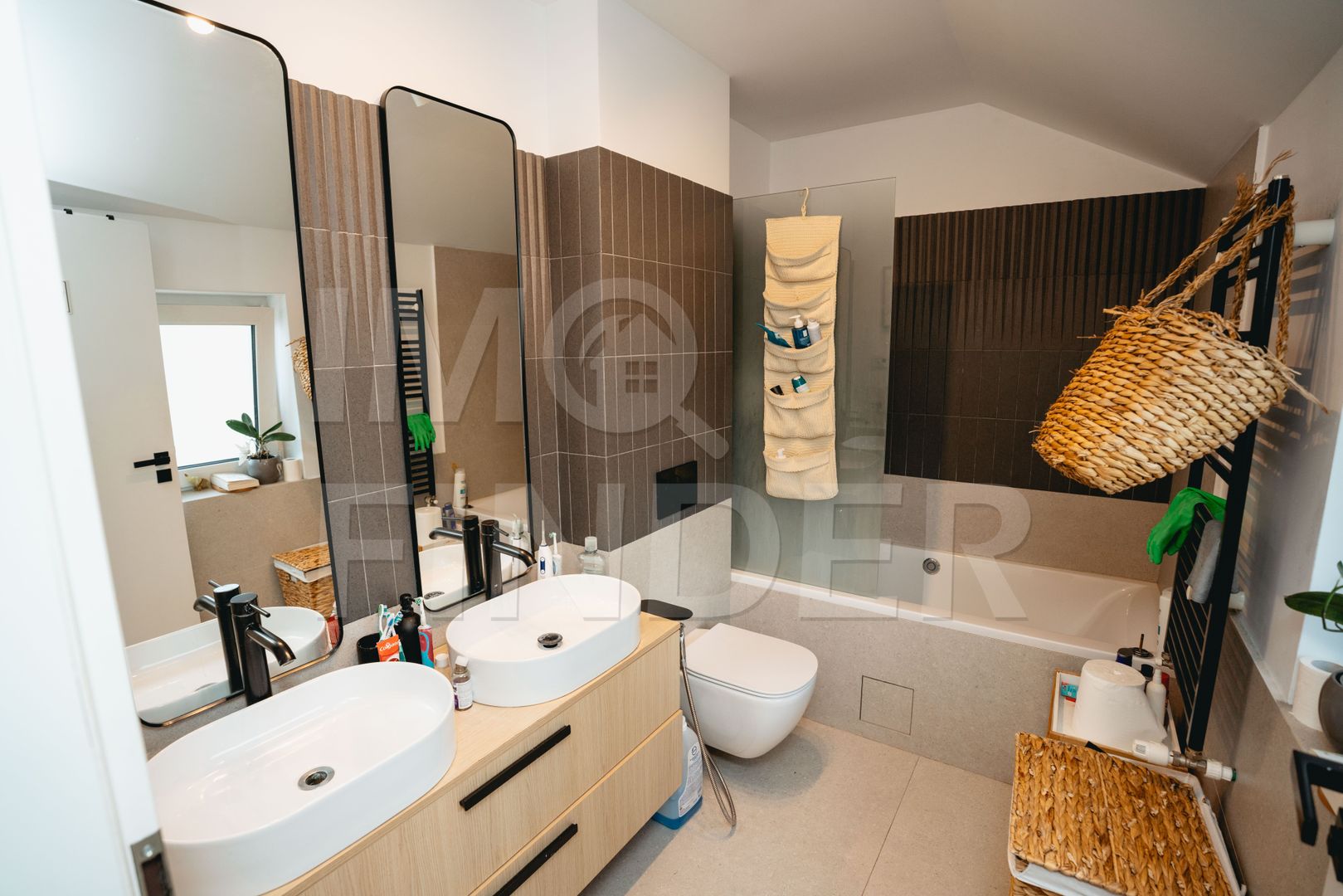 Casă superfinisată şi utilată, 4 camere, 120 mp, Europa - Poză 16