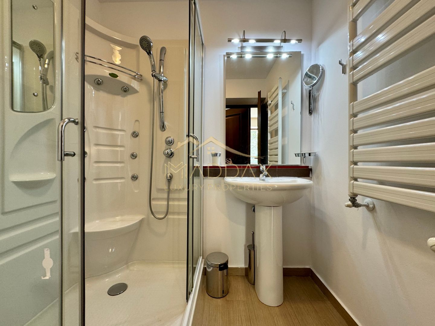 Apartament cu 4 camere 250mp* 2 parcări subterane / Dorobanti-Capitale - Poză 23