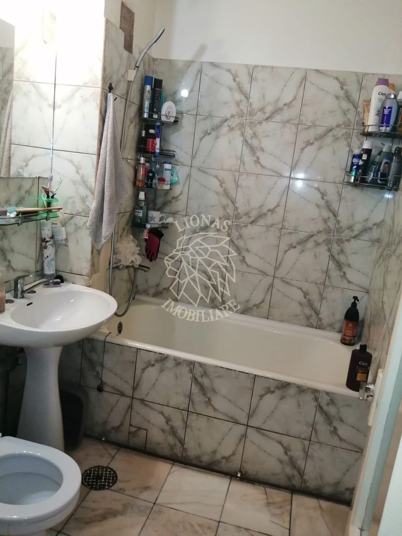 Apartament 3 camere 80 mp-balcon 6 mp-parcare-Zona Independentei - Poză 4
