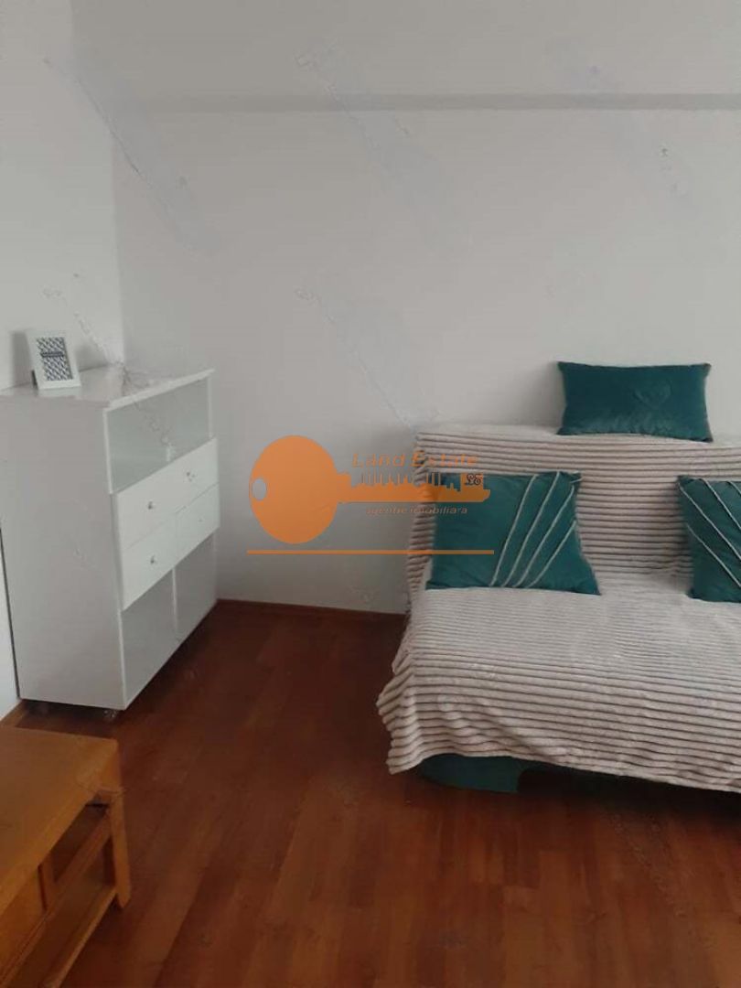 Garsonieră renovată și mobilată complet – Zona Delfinului / Mega Mall - Poză 2