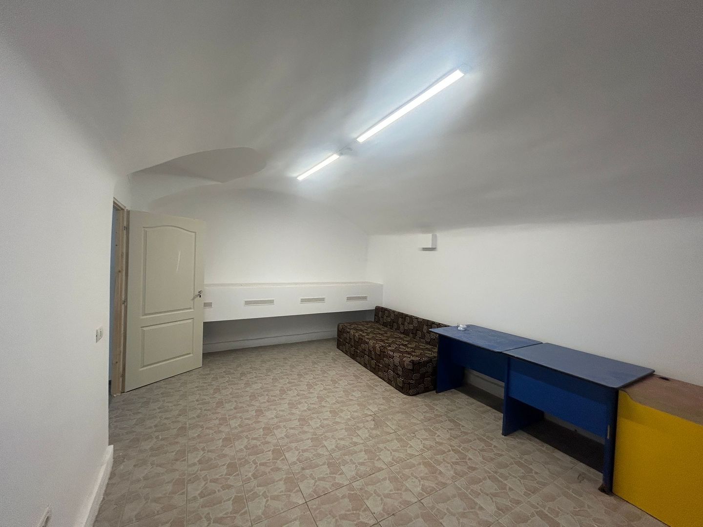 Spațiu Comercial de Închiriat Arad – 70mp, Acces Stradal - Poză 2