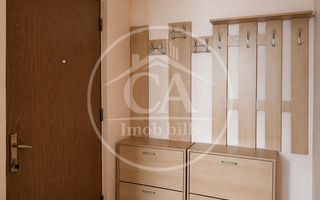 Apartament cu 3 camere de vânzare în zona Rogerius, Oradea - Poză 10