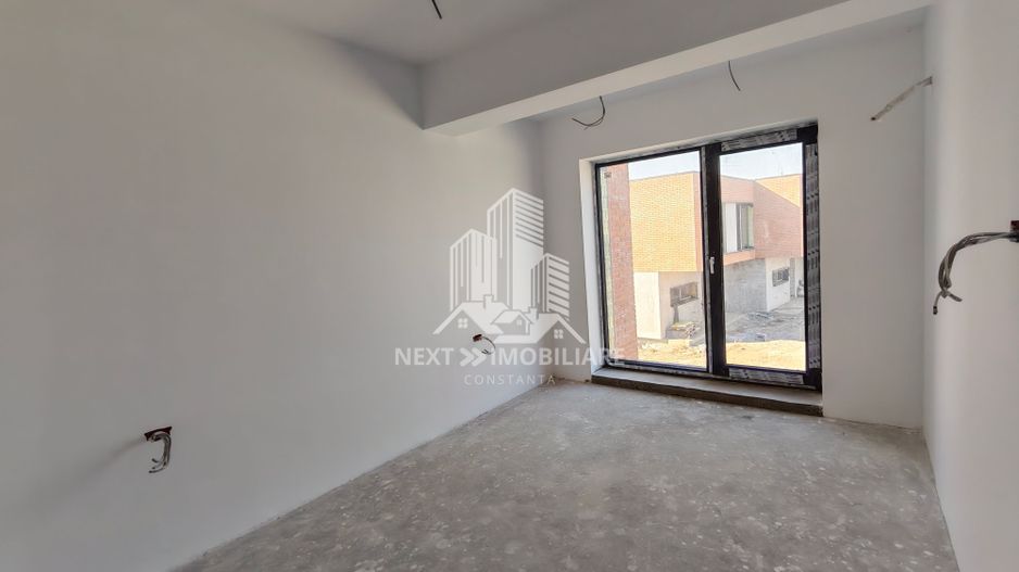 Casa 4 camere complex rezidential, 2 locuri de parcare , Palazu Mare - Poză 10