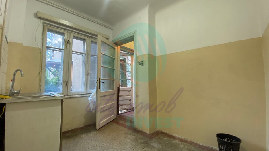 Parter de vila cu mică curte, Piața Alba Iulia - Poză 8