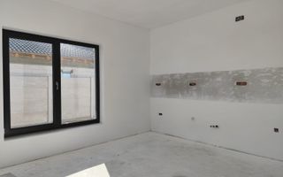 Casa noua, living si 3 dormitoare, de vanzare — Santandrei, Bihor - Poză 9