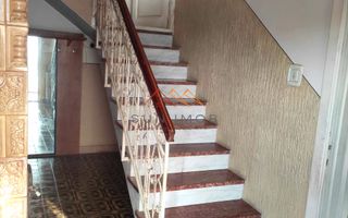 Casa D+P+E, an 1980, teren 285 m2, zona foarte buna, Campina, Prahova - Poză 8