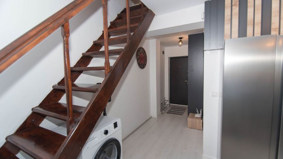 APARTAMENT 2 CAMERE - EREMIA - MOBILAT SI UTILAT - - Poză 9