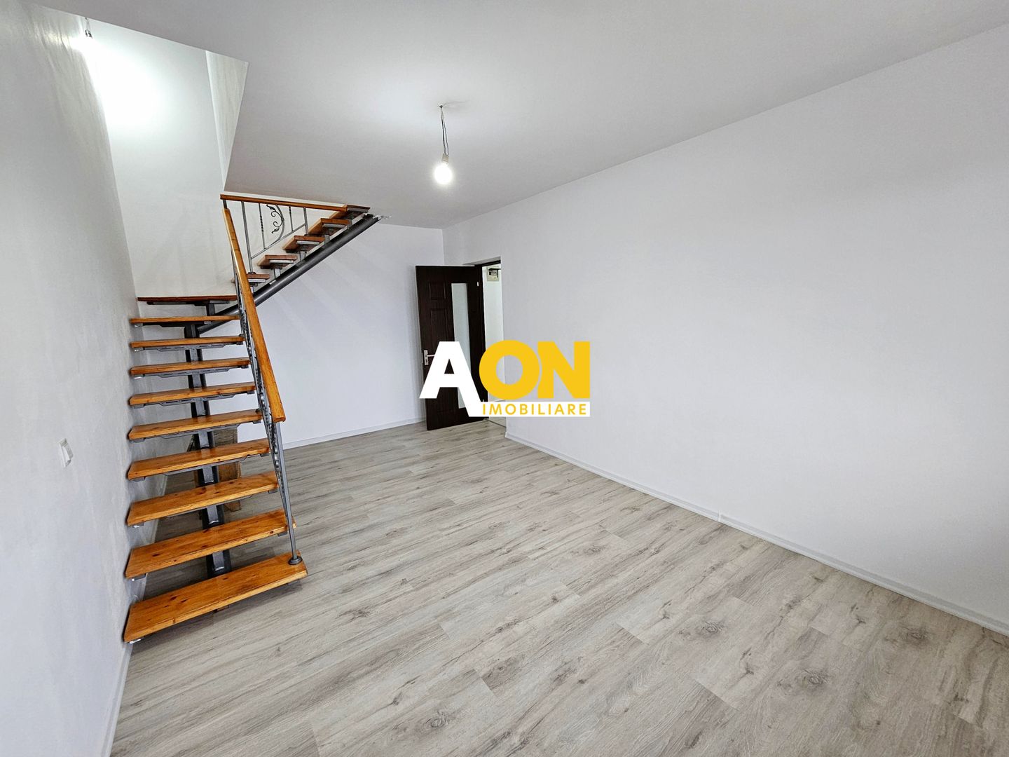 Apartament 5 camere, 121 mp utili, cartier Orhideea - Poză 8