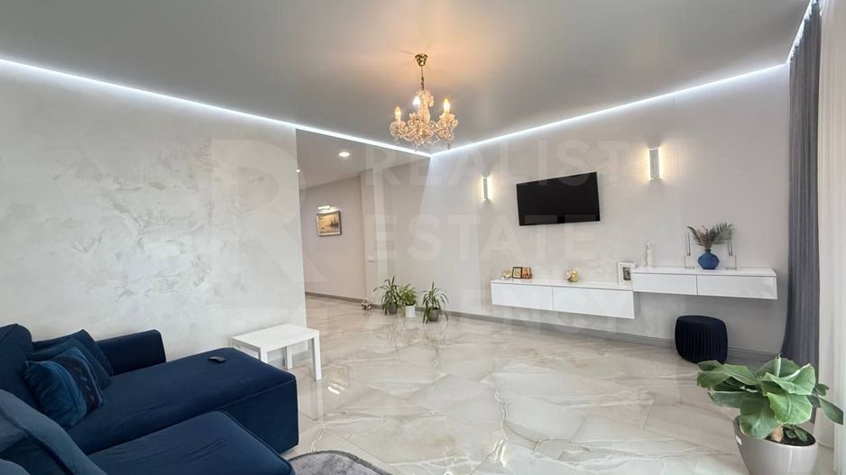 Vânzare, casă, 2 nivele, 3 camere, strada Miorița, Colonița. - Poză 4