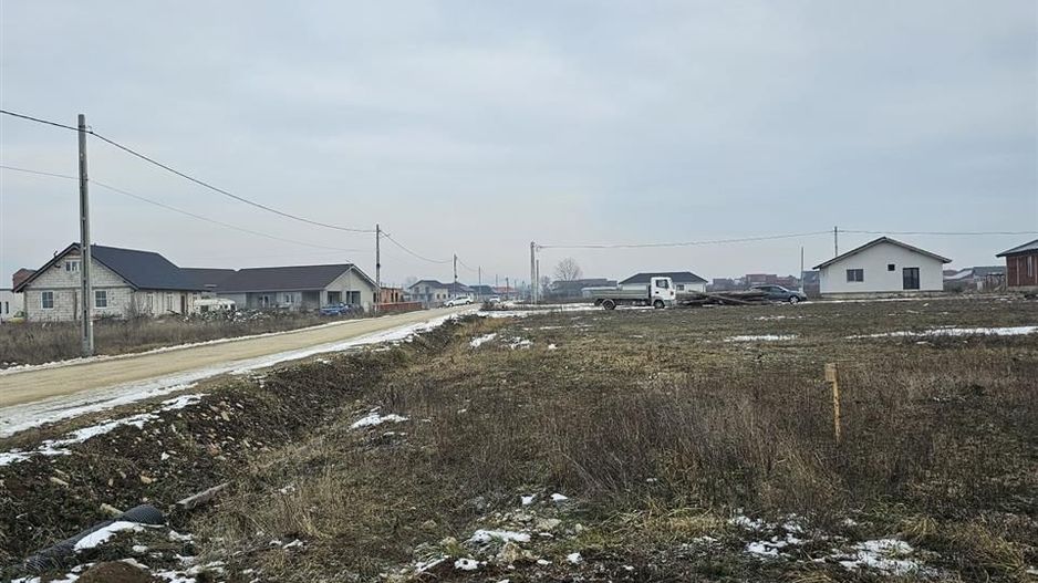 Teren intravilan Cihei - Poză 1