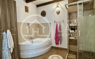 Casă de vânzare cu 6 camere in cartierul Tineretului, Oradea - Poză 19