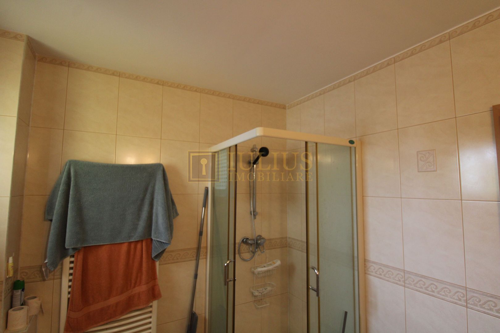2 Camere,centrala proprie,loc de parcare privat. - Poză 12