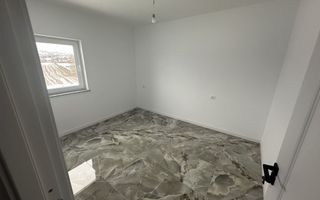Apartament nemobilat de inchiriat - Poză 4