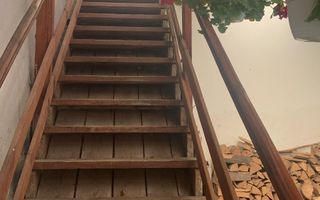 Apartament la casă, cu 3 camere mobilat/ utilat, 2 bai - zona Schei - Poză 14