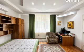 Casa de vânzare Centrul Vechi cu teren de 599 mp - Poză 4