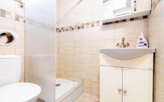 Garsoniera de inchiriatIosia - Poză 5