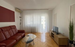 Apartament 3 camere de închiriat | Etajul 3 | Zona Semicentrala - Poză 1