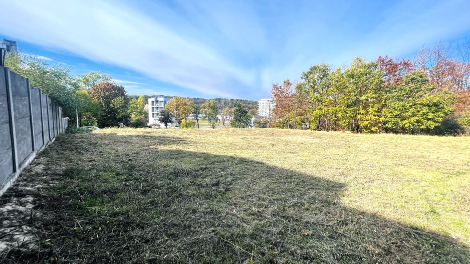 Teren Intravilan 1.157 mp în Băile Felix, Front Stradal 35 ml - Poză 1