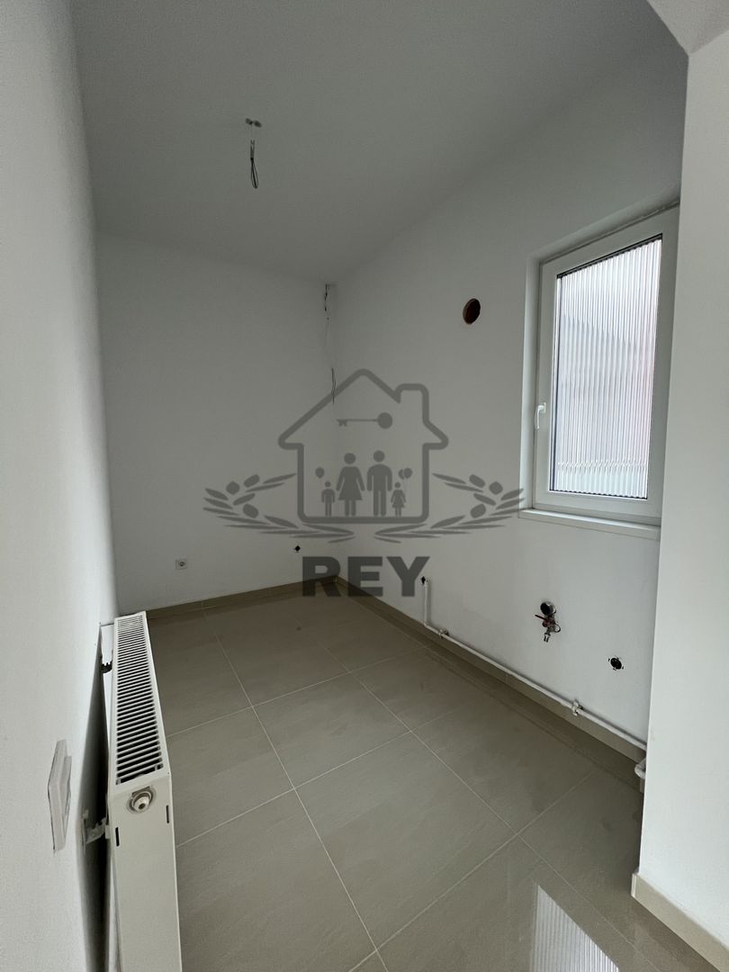 Apartament 3 camere Calea Cisnădiei - Poză 6