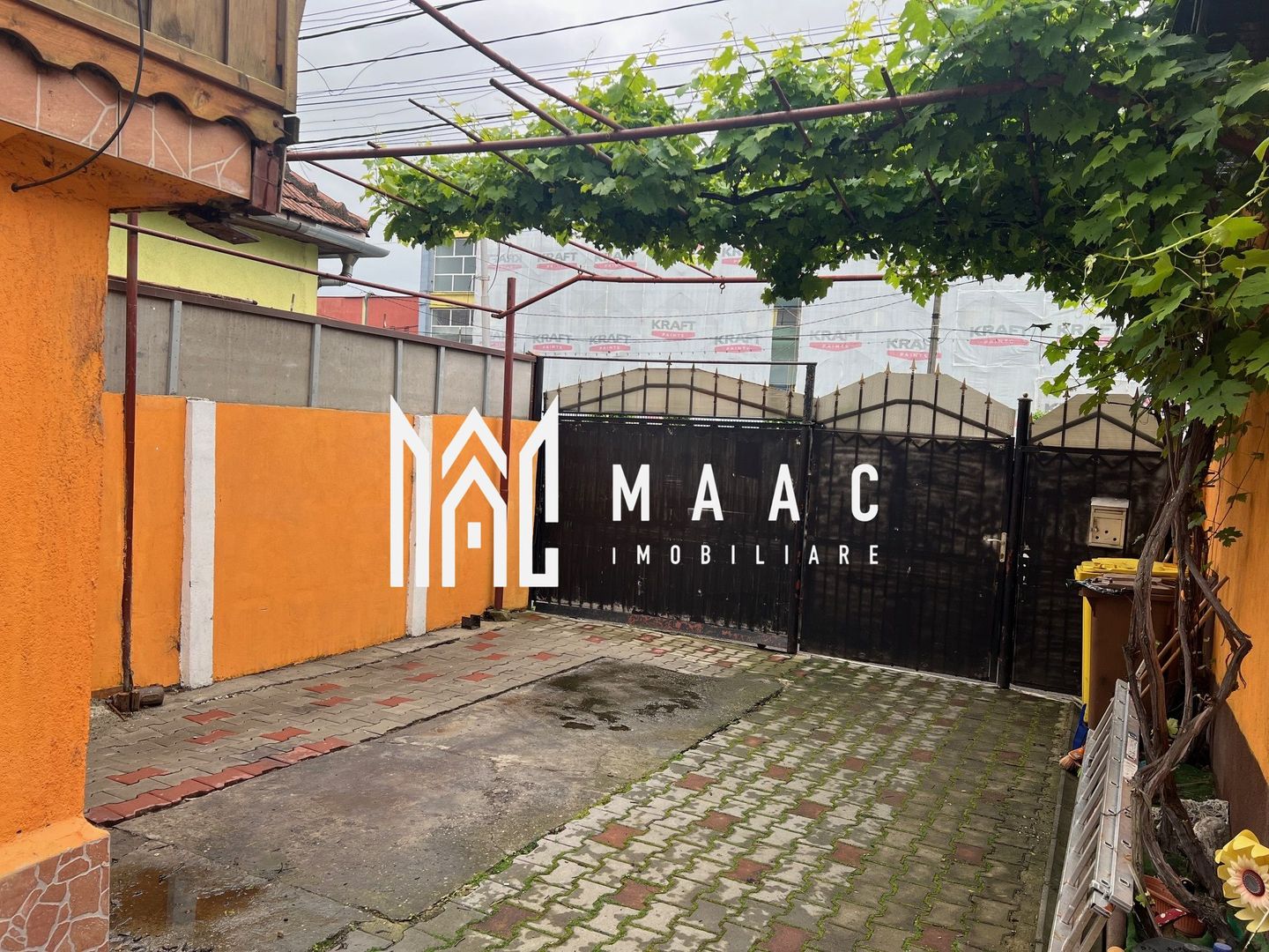 CASA INDIVIDUALA I LAZARET - Poză 1