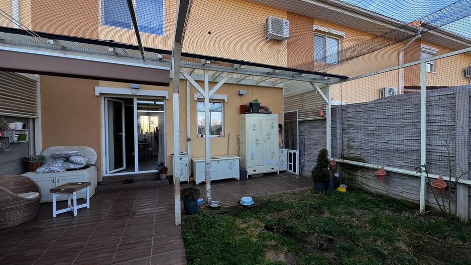 Casa de vanzare , mobilata si utilata, Sanandrei. - Poză 8