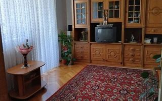 Apartament cu 3 camere, zona Bogdan Vodă - Poză 1