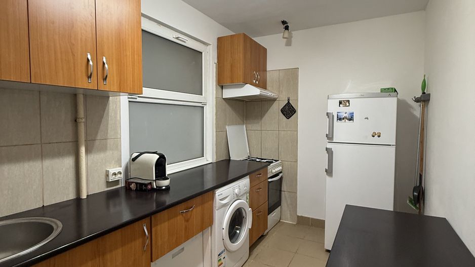 Apartament 2 camere de închiriat — Bd. Dimitrie Cantemir, Sector 4 - Poză 1