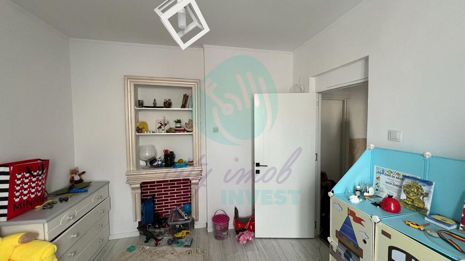 JUMATATE DE VILA  INTERBELICA- CURTE PROPRIE- ROND ALBA IULIA-DECEBAL - Poză 2