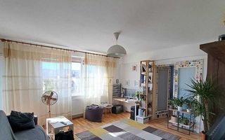 Apartament 2 camere, zonă centrală – ideal pentru locuit sau investiți - Poză 1