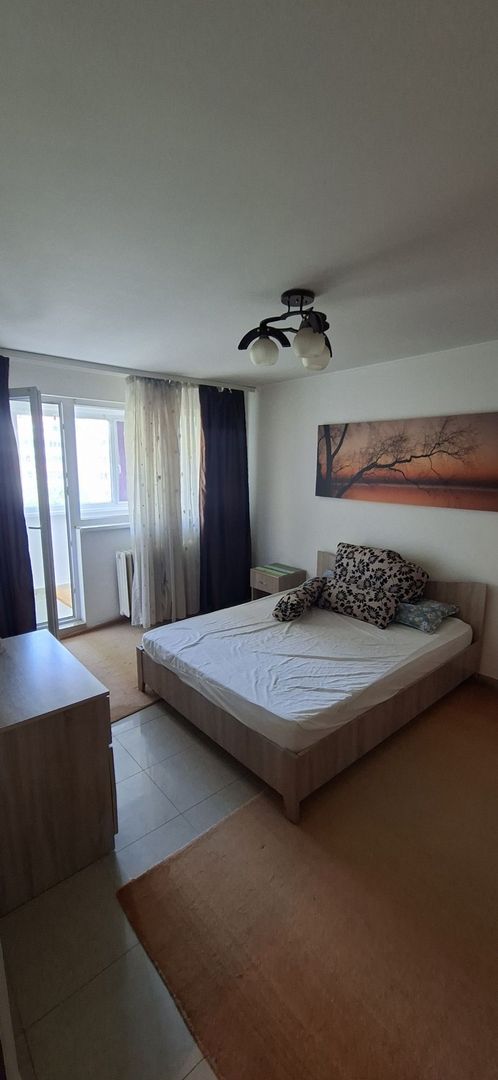 Închiriere Apartament cu 2 camere, decomandat, AC, metrou Obor, renovat - Poză 3