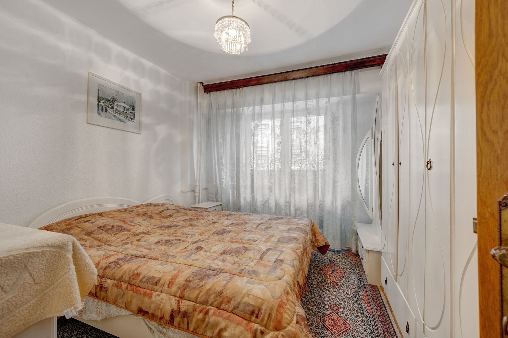 Oportunitate! Apartament 4 Camere 1 Minut Metrou Universitate - Poză 13