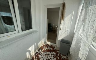 Costin Georgian Chisinau 2 camere 5/8 42 mp - Poză 9