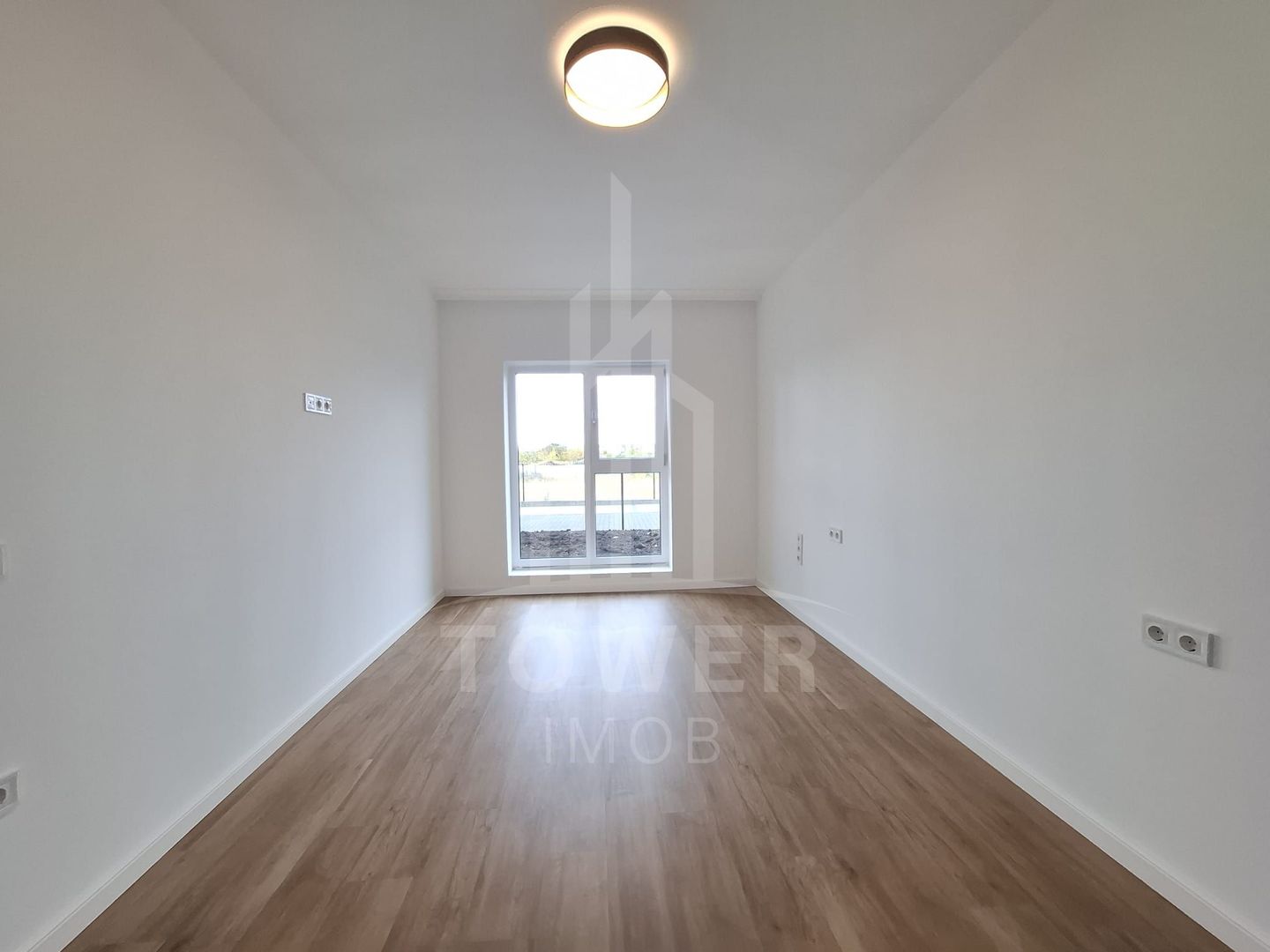 APARTAMENT DE VÂNZARE CU GRĂDINĂ – ZONA LACUL LUI BINDER - Poză 2