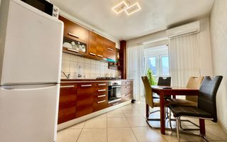 La cheie, cu parcare, la câteva minute de FSEGA! - Poză 3