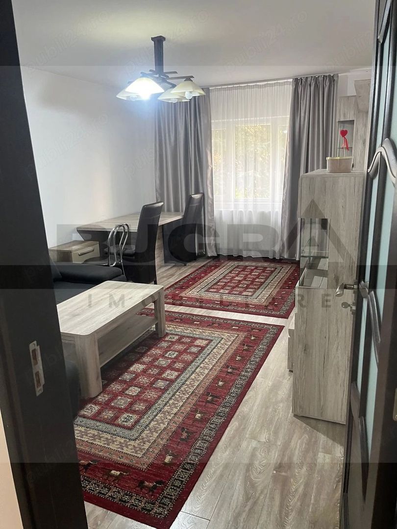 Apartament de 2 camere, decomandat, 52mp, zona Golden Tulip - Poză 1
