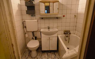 Apartament 3 camere | Etaj 1 | Piața Trapezului | Metrou 1 Decembrie - Poză 4