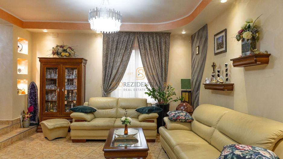 Vila deosebita, 6 camere, Popesti-Leordeni – Adiacent Sos. Oltenitei - Poză 4