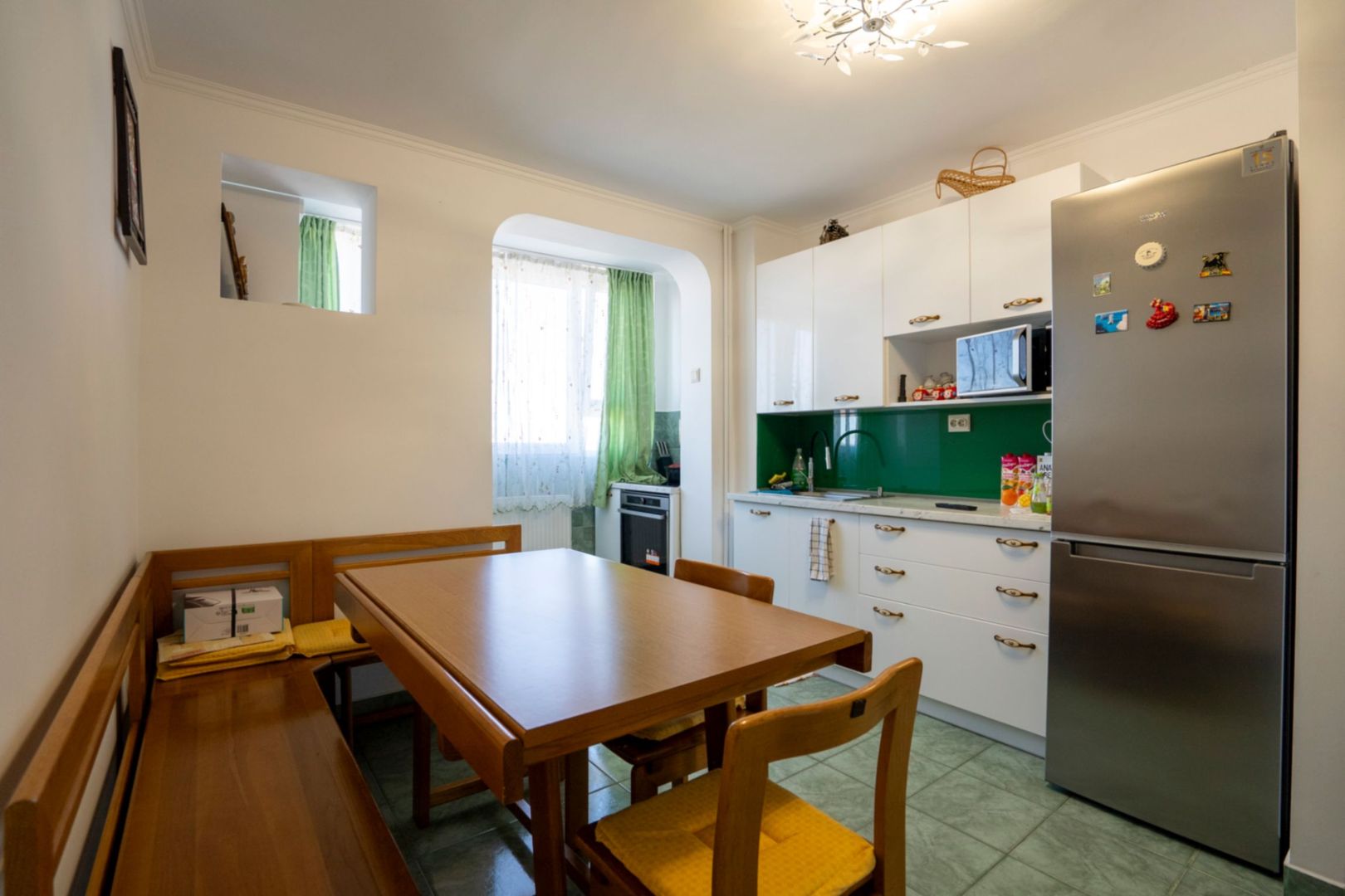 Apartament 3 camere, 2 bai, Nufarul , etaj intermediar - Poză 1